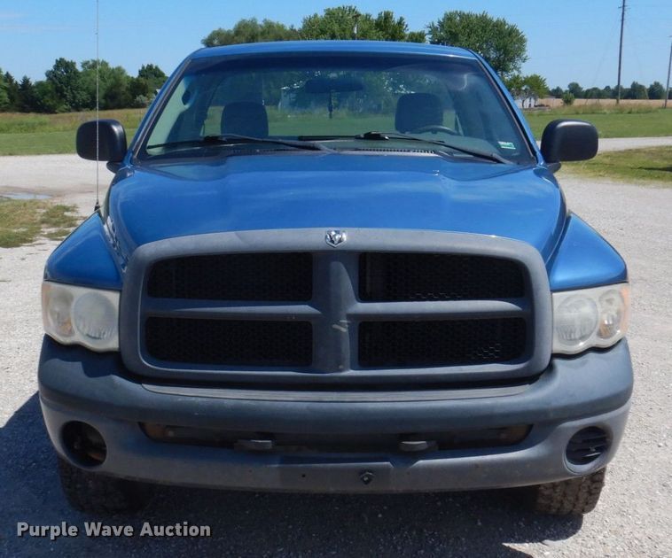 image for item DP5584 2004 Dodge Ram 1500  pickup truck