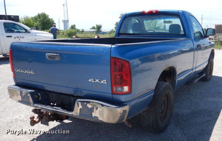 image for item DP5584 2004 Dodge Ram 1500  pickup truck