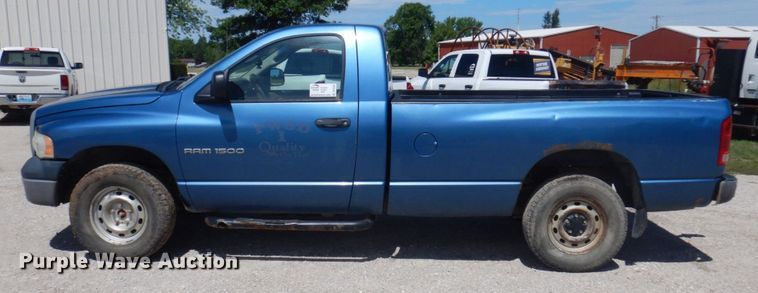 image for item DP5584 2004 Dodge Ram 1500  pickup truck