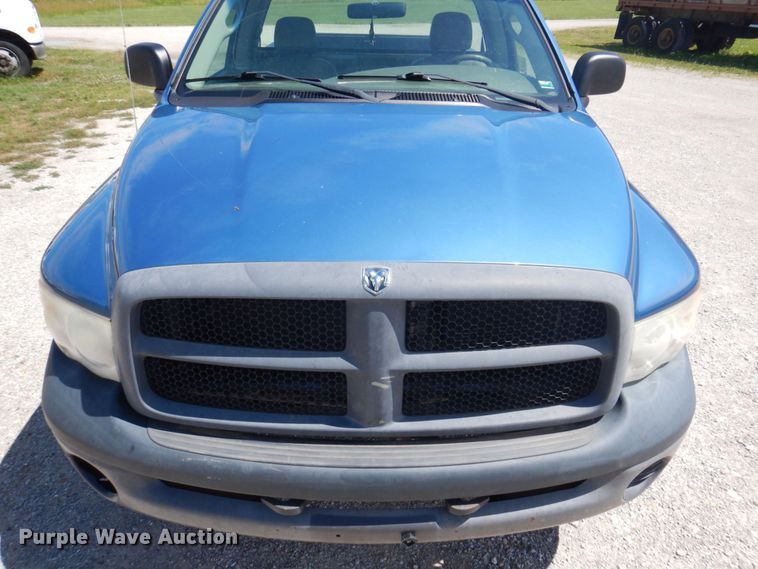 image for item DP5584 2004 Dodge Ram 1500  pickup truck