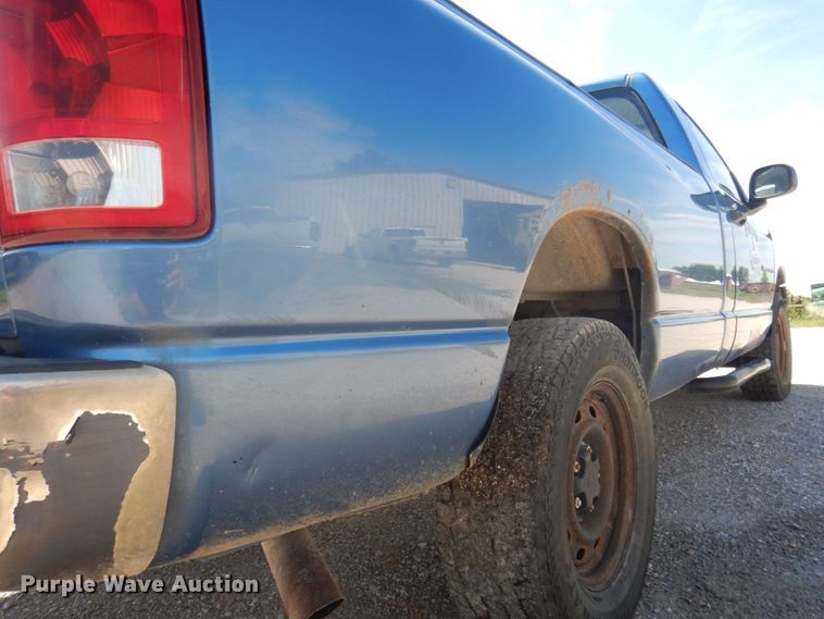 image for item DP5584 2004 Dodge Ram 1500  pickup truck