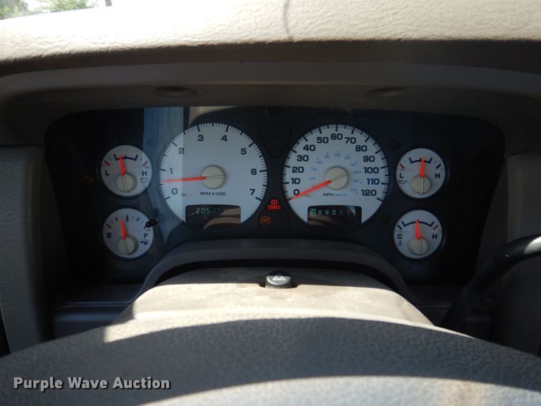 image for item DP5584 2004 Dodge Ram 1500  pickup truck