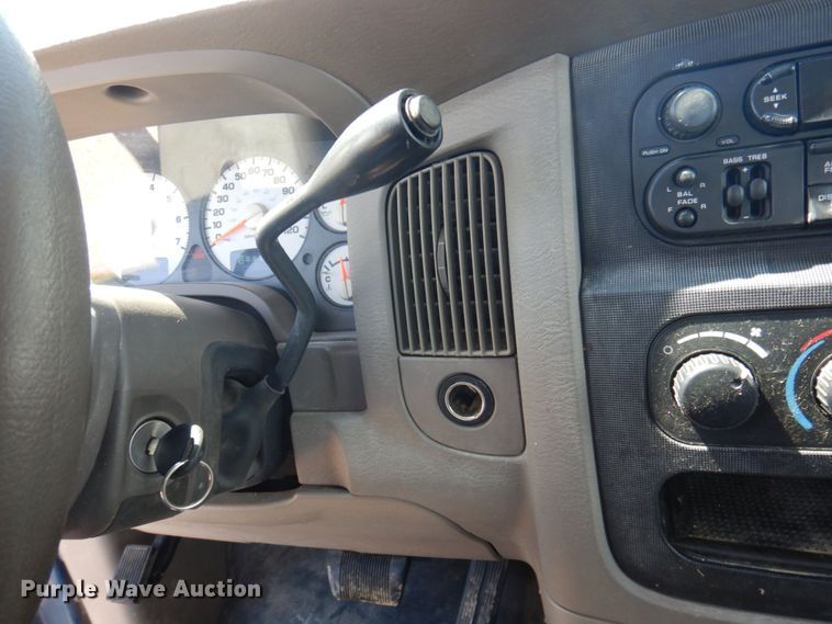 image for item DP5584 2004 Dodge Ram 1500  pickup truck