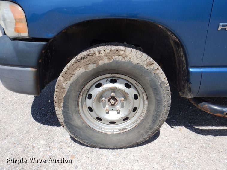 image for item DP5584 2004 Dodge Ram 1500  pickup truck