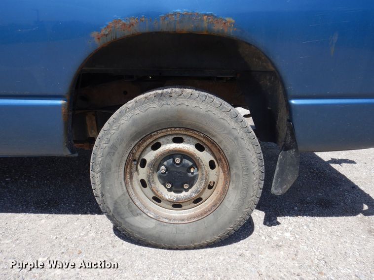 image for item DP5584 2004 Dodge Ram 1500  pickup truck