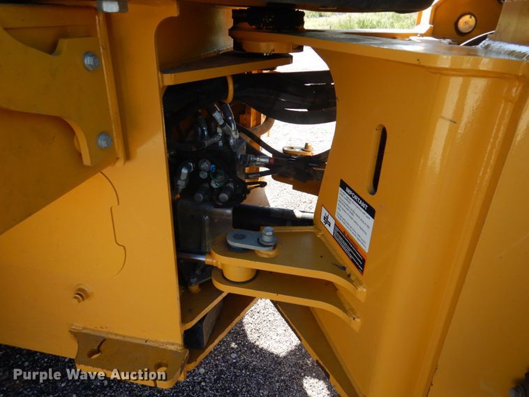 image for item DP5600 2014 John Deere 444K  wheel loader