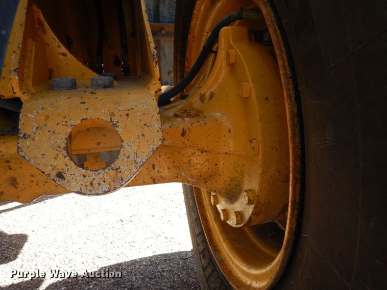 image for item DP5600 2014 John Deere 444K  wheel loader