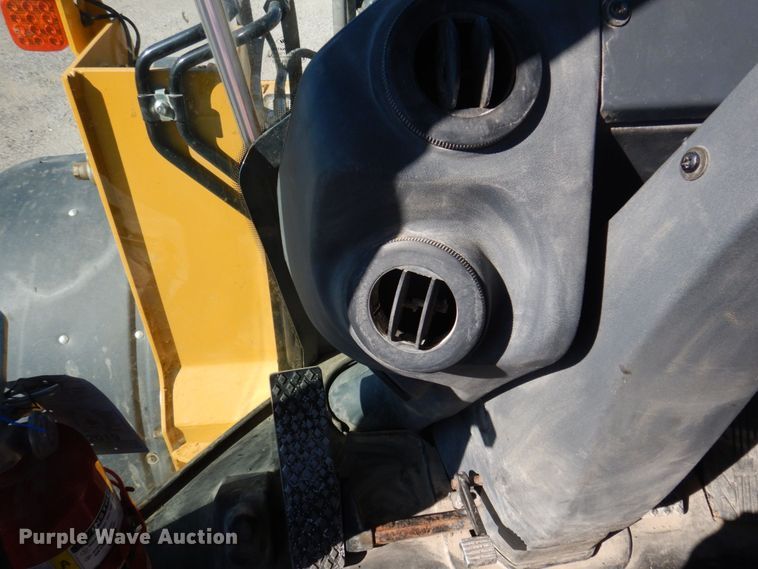 image for item DP5600 2014 John Deere 444K  wheel loader