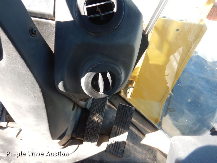 image for item DP5600 2014 John Deere 444K  wheel loader