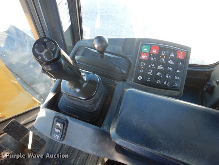 image for item DP5600 2014 John Deere 444K  wheel loader