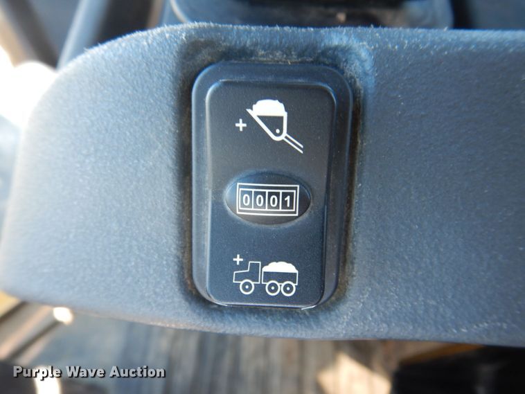 image for item DP5600 2014 John Deere 444K  wheel loader