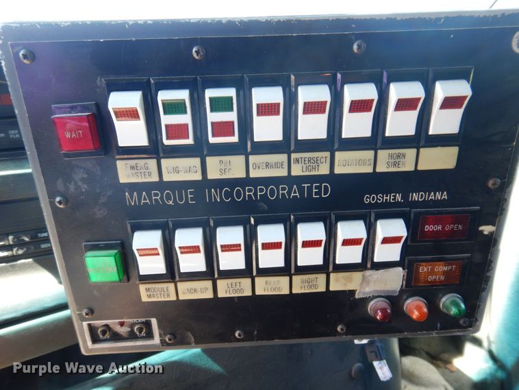 image for item DP5601 1994 Ford E350  ambulance