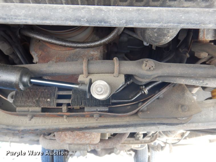 image for item DP5601 1994 Ford E350  ambulance