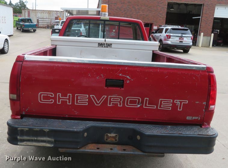 image for item DR0087 1990 Chevrolet Cheyenne 1500  pickup truck