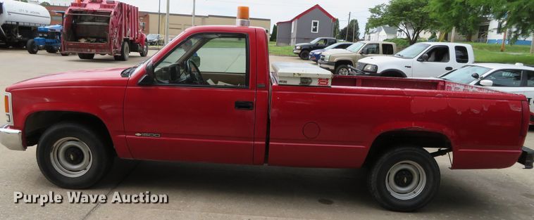 image for item DR0087 1990 Chevrolet Cheyenne 1500  pickup truck
