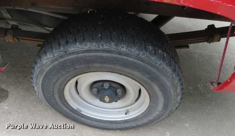 image for item DR0087 1990 Chevrolet Cheyenne 1500  pickup truck