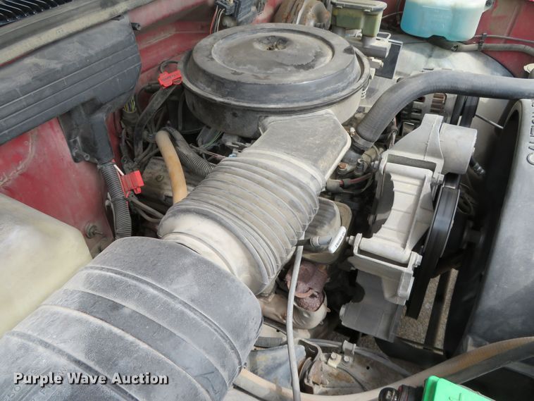 image for item DR0087 1990 Chevrolet Cheyenne 1500  pickup truck
