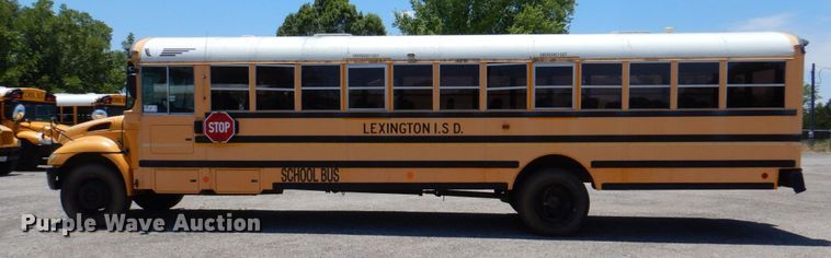 image for item DR1859 2006 IC PB105  school bus