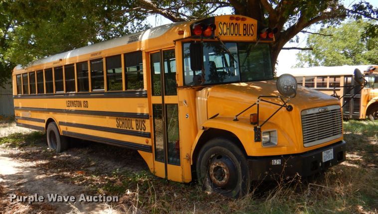 image for item DR1860 2002 Thomas  school bus