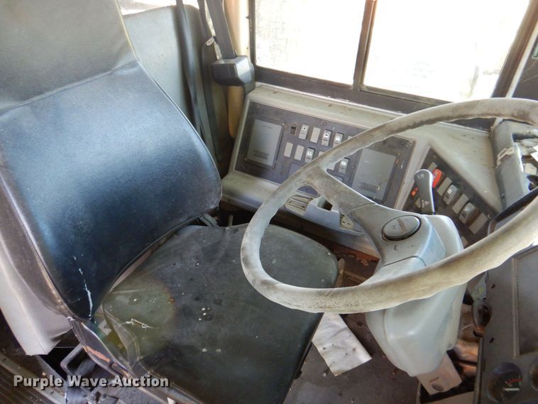 image for item DR1860 2002 Thomas  school bus