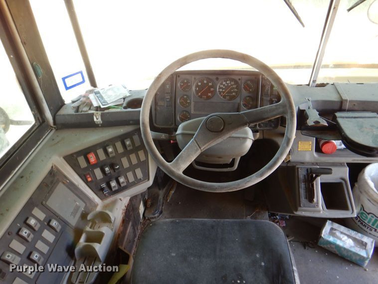 image for item DR1860 2002 Thomas  school bus