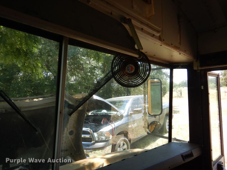 image for item DR1860 2002 Thomas  school bus