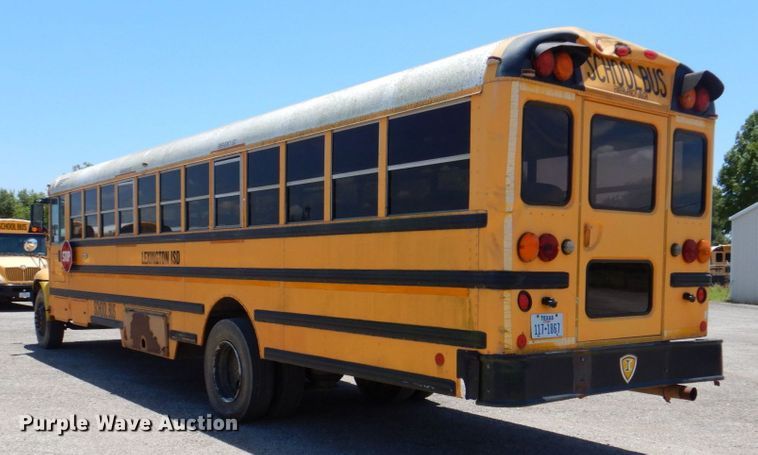 image for item DR1861 2005 IC PB105  school bus