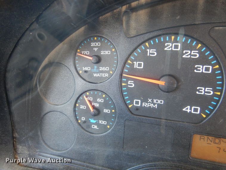 image for item DR1861 2005 IC PB105  school bus