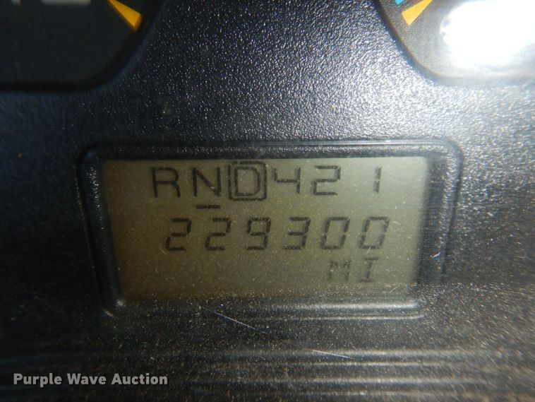 image for item DR1861 2005 IC PB105  school bus