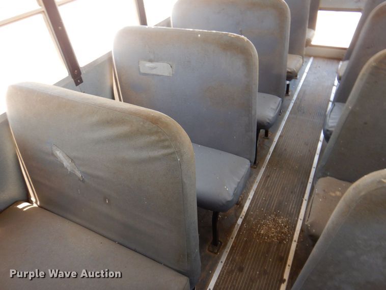 image for item DR1861 2005 IC PB105  school bus