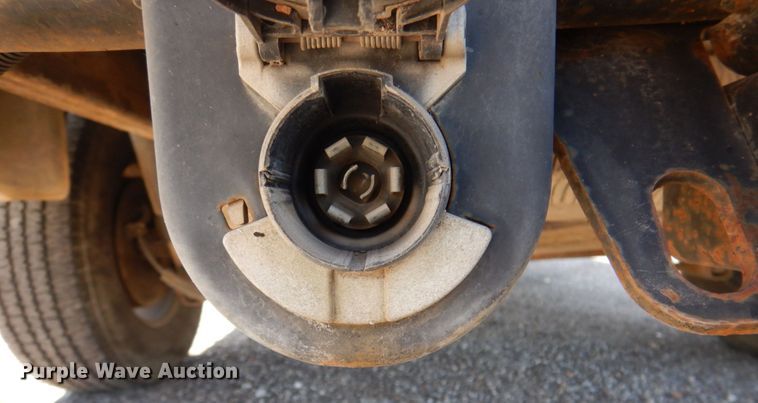 image for item DR1862 2005 Chevrolet Suburban  SUV