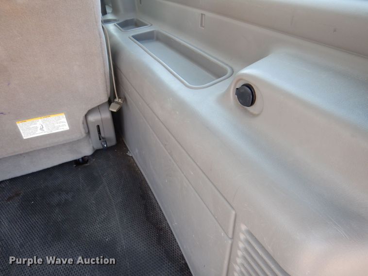 image for item DR1862 2005 Chevrolet Suburban  SUV