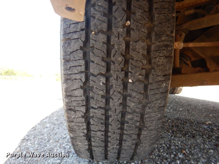 image for item DR1862 2005 Chevrolet Suburban  SUV