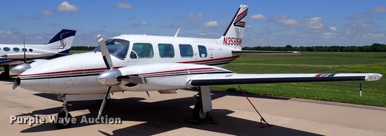 image for item DS7111 Piper Navajo PA 31-325  airplane