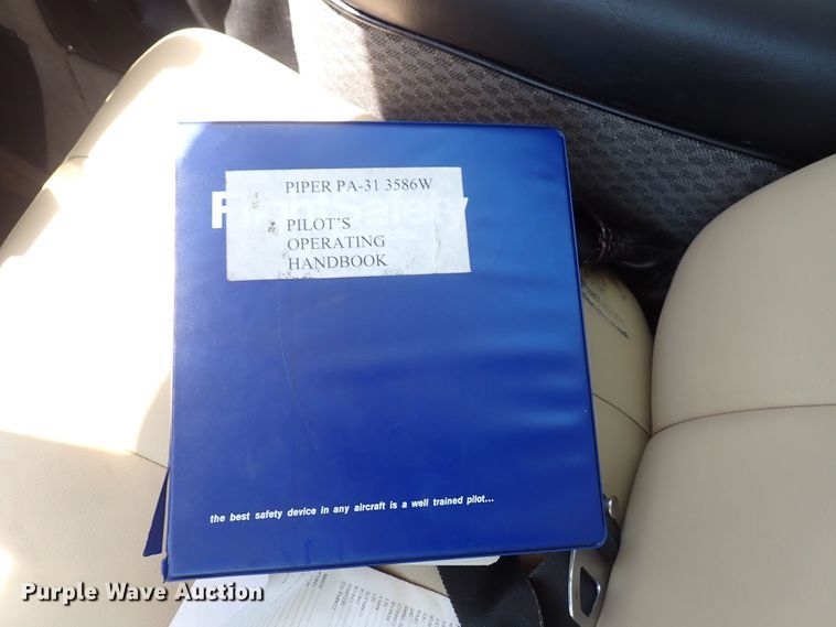 image for item DS7111 Piper Navajo PA 31-325  airplane