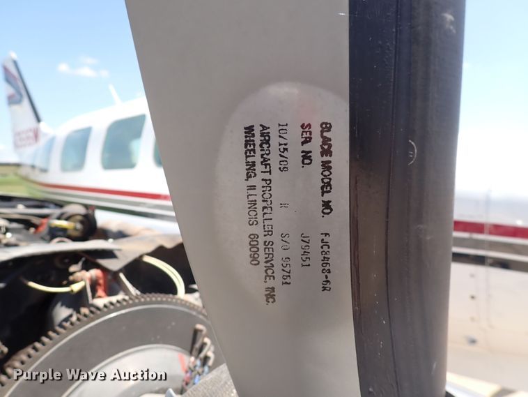 image for item DS7111 Piper Navajo PA 31-325  airplane