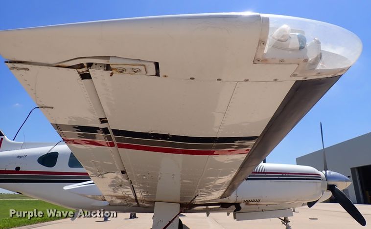 image for item DS7111 Piper Navajo PA 31-325  airplane