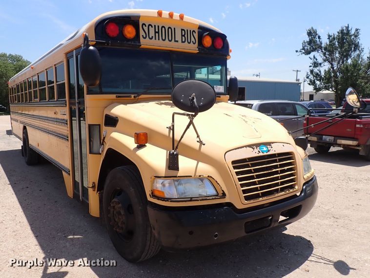 image for item DS7202 2008 Blue Bird Vision  school bus
