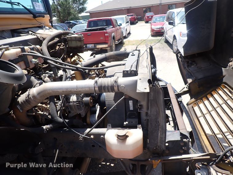 image for item DS7202 2008 Blue Bird Vision  school bus