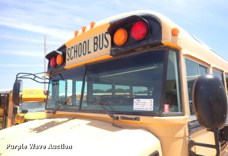 image for item DS7202 2008 Blue Bird Vision  school bus
