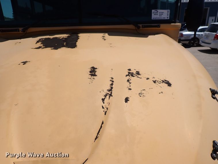 image for item DS7202 2008 Blue Bird Vision  school bus