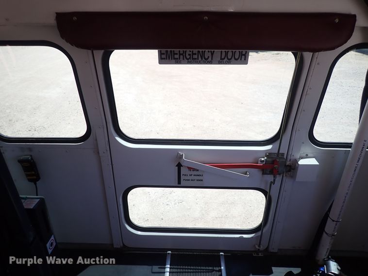 image for item DS7203 2000 Chevrolet Express  school bus