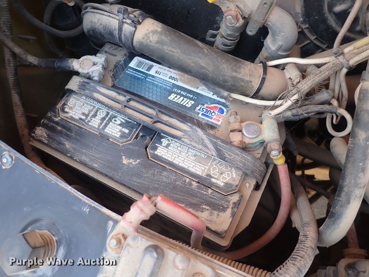 image for item DS7203 2000 Chevrolet Express  school bus