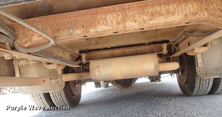 image for item DS7203 2000 Chevrolet Express  school bus