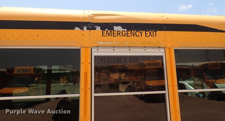 image for item DS7203 2000 Chevrolet Express  school bus