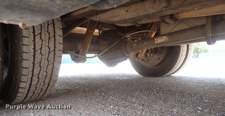 image for item DS7203 2000 Chevrolet Express  school bus