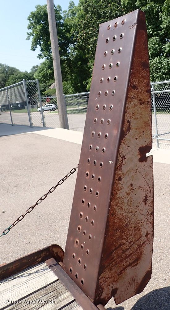 image for item DS7211 1992 Belshe GT-2  equipment trailer