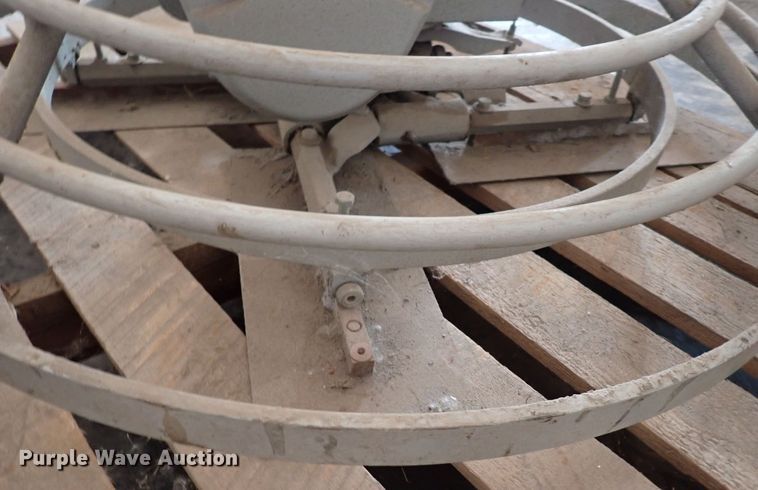 image for item DS7213 Stone CF 364  power trowel