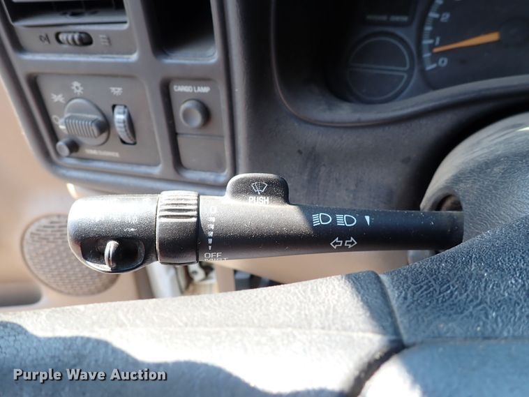 image for item DS7214 1999 Chevrolet Silverado 1500  pickup truck