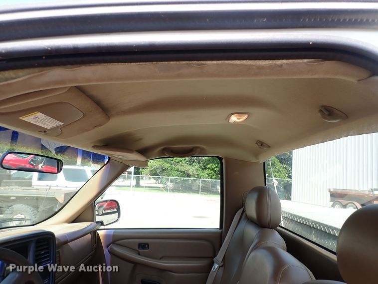 image for item DS7214 1999 Chevrolet Silverado 1500  pickup truck